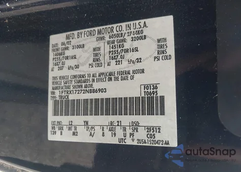 2002 Ford F-150 Xl/Xlt z USA, uszkodzony, nr VIN 1FTRX17272NB86903